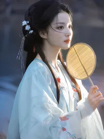 综影视：翩翩她以爱为营