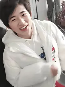 祺轩：满眼都是你