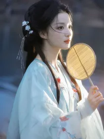 与凤行之只想修炼