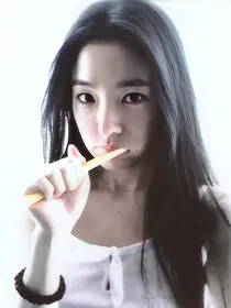 朴志晟：枷刺