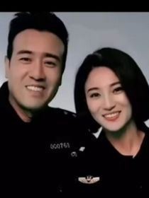 警花与警犬之双双重生