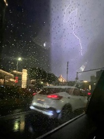 雨后逢你