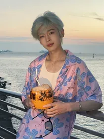 网红：织恋