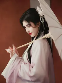 琉璃：红豆生南国