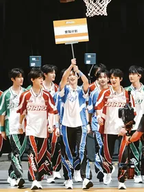 TF三代：莫名参加了登陆日