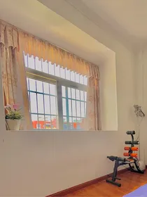 来报道