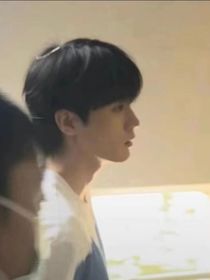 抬头相遇