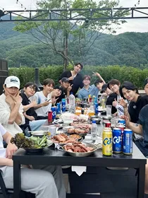 seventeen：铁子受难记