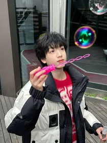 TF家族：青春追梦