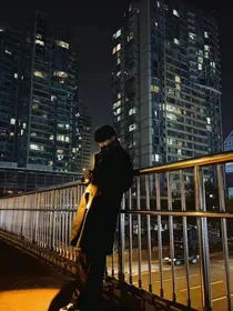 橘黄色孤岛