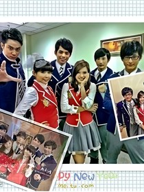 萌学园之爱的牺牲