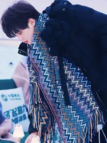 黄明昊：宝宝你好香