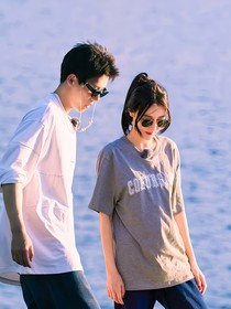 迪丽热巴王安宇：你我曾在夜空中同温
