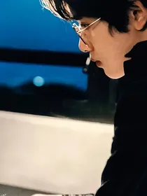 张极：情不知所起