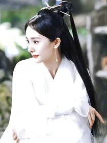 长月烬明：成了白月光师尊