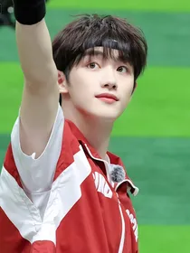 褀鑫：小狐狸！