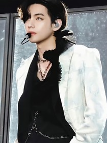 BTS：万人迷每天都在be