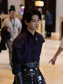 黄明昊：我只想摆烂当神仙