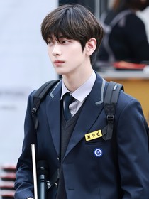 kpop合租公寓