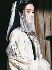 白月梵星：和光同尘