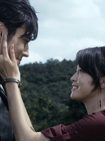捷德奥特曼：K和亚璃依
