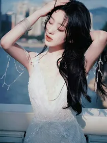 掌中之物：怎敌她媚色如刀