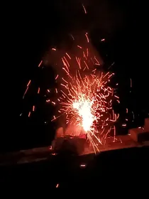 凹凸世界：破碎美梦