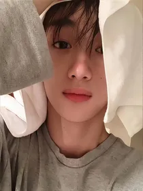 丁程鑫：鑫引力