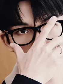 黄子弘凡：我们从未变过
