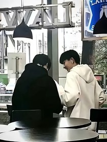 祺鑫：泪痕未干