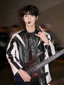 小狗爱人