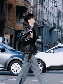 任嘉伦：梦臆