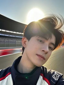 敖瑞鹏：遇你而安
