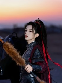 锦月如歌：焚月之下无神祇