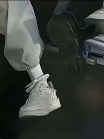 不只是兄弟