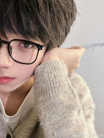 TF四代：四大校草为何这样