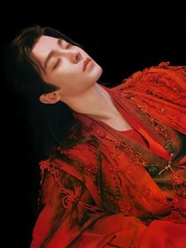 综影视：海后她利益至上