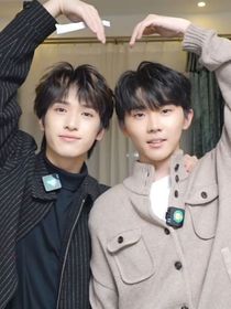 翔祺：平行时空