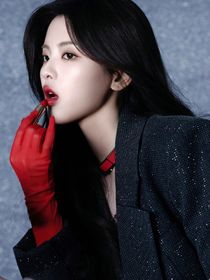 TNT：女帝轻点咬