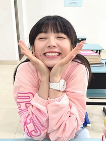 张凌赫：檐下春漫风铃