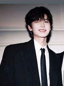 朱艺豪：前网恋对象竟是你