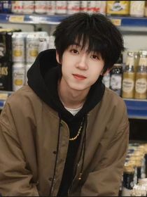 爱意的背后永远是刻苦的爱情