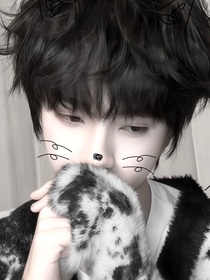 TF四代：抖烟不久后猛抓lo裙