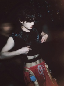 TNT：直播玩起角色扮演