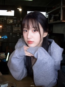 双轨：萌系天犬牙痕