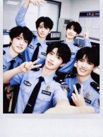 TOP：刑侦五人组