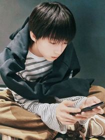 TF四代：白月光手撕祭天剧本