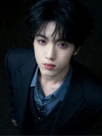 TF四代贵族学校：吻斜