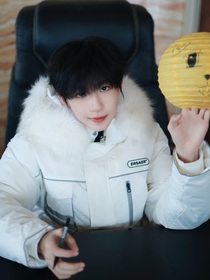 高冷男神的小心思