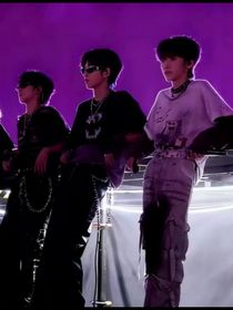 TF四代：姐姐你体力真的很好1v11